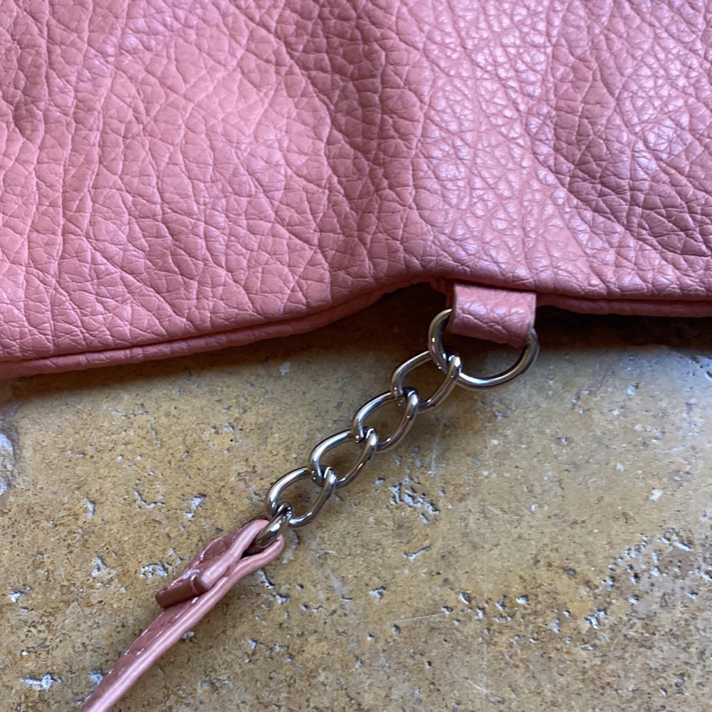 💵3 for $20✅Nine West peach colored handbag purse - Picture 9 of 10